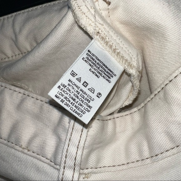 NWOT Free People x We The Free Bridgette Cream Button-Fly Denim Shorts Size 27 - Picture 7 of 9